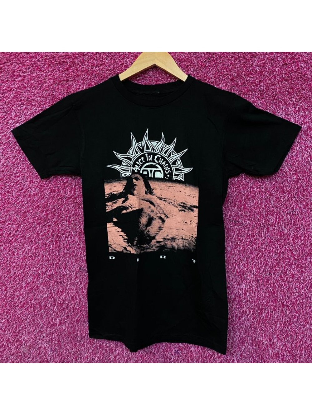 Alice in Chains Dirt Album Sun Logo T-Shirt Small